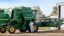 Force5-StrikeHold-John-Deere-tractor