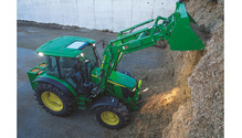 JD_5R-loader-tractor