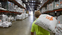 SF101_Warehouse_Worker_Bag_02_72ppi
